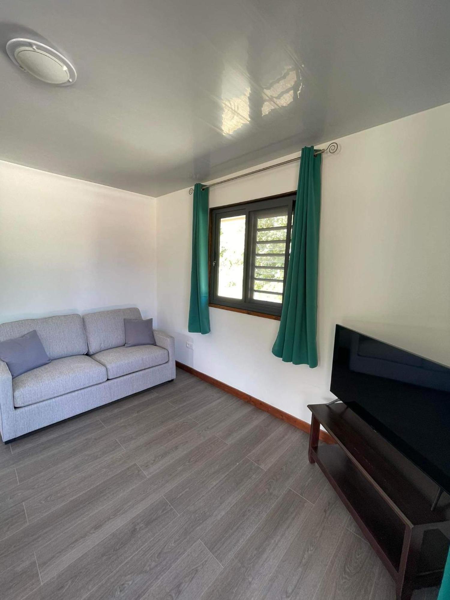 Parea Lodge Huahine Bungalow F2 #Miti Luaran gambar